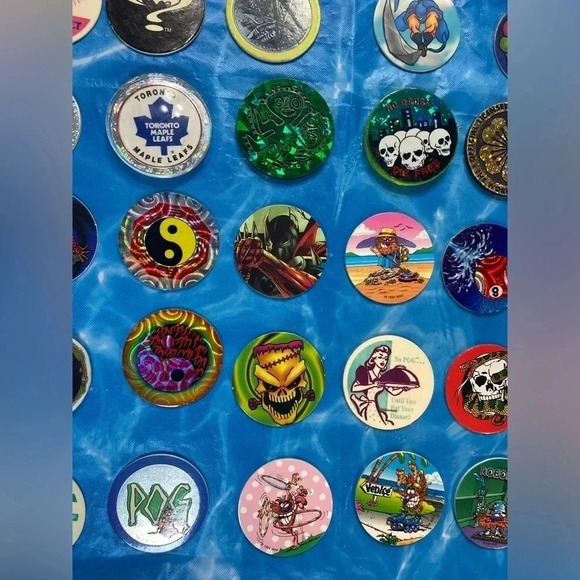 Collection of 71 Assorted POGs + Official Case 🥏🔵⚪️🟡🟣 - Picture 3 of 16